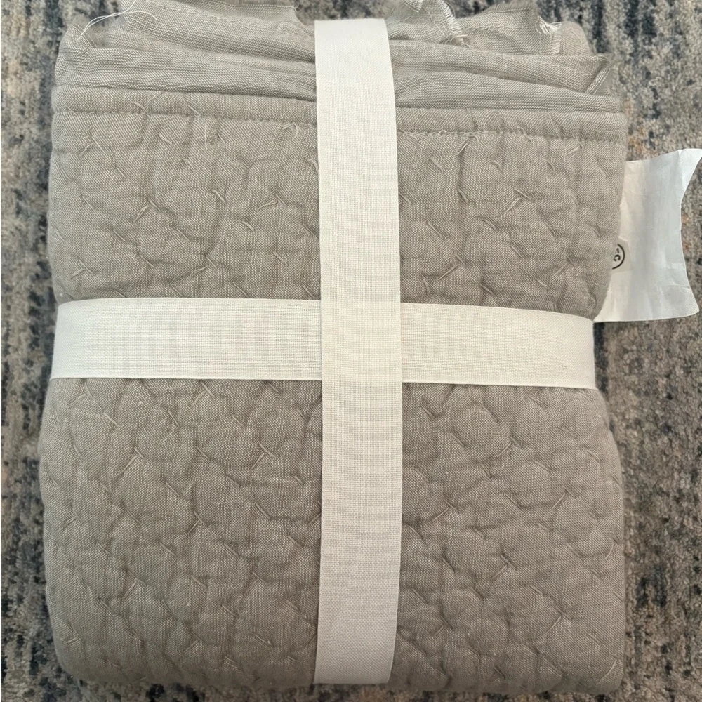 Pottery Barn Cotton Melange Euro Sham - Soft Gray‎